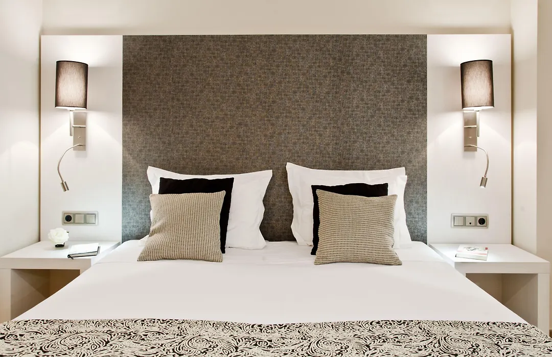 Up Suites Bcn-1
